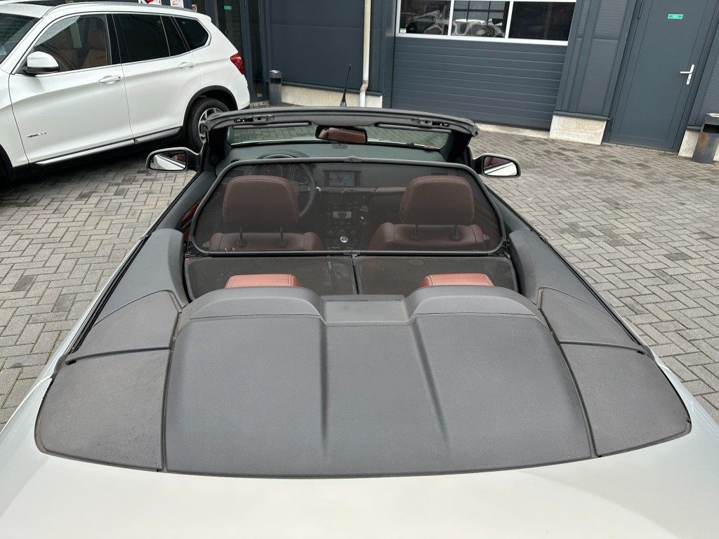 OPEL-ASTRA-Cabriolet 1.8 Cosmo Navigatie Leder stoelverw.