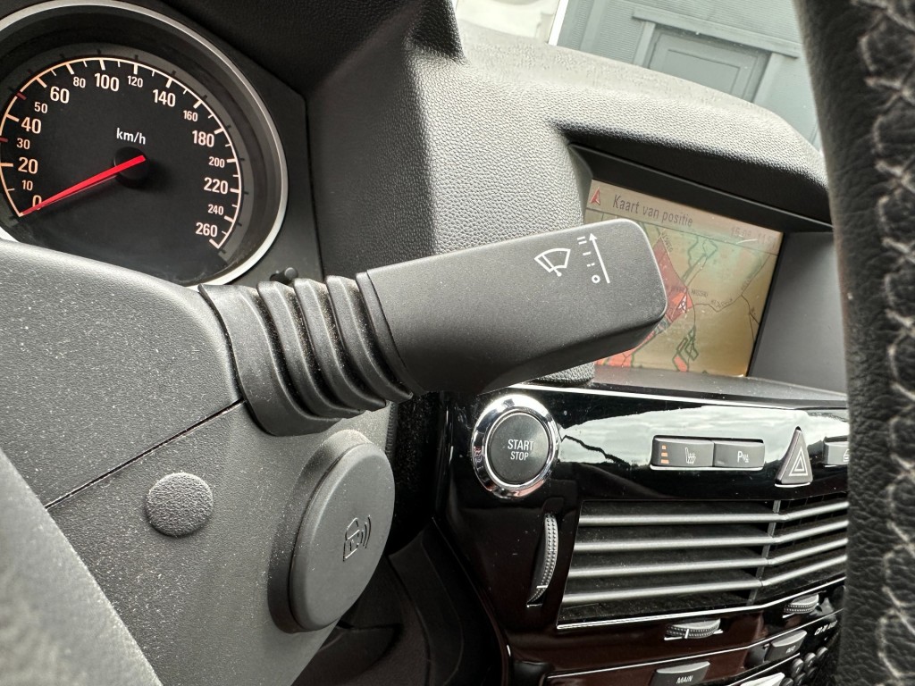 OPEL-ASTRA-Cabriolet 1.8 Cosmo Navigatie Leder stoelverw.