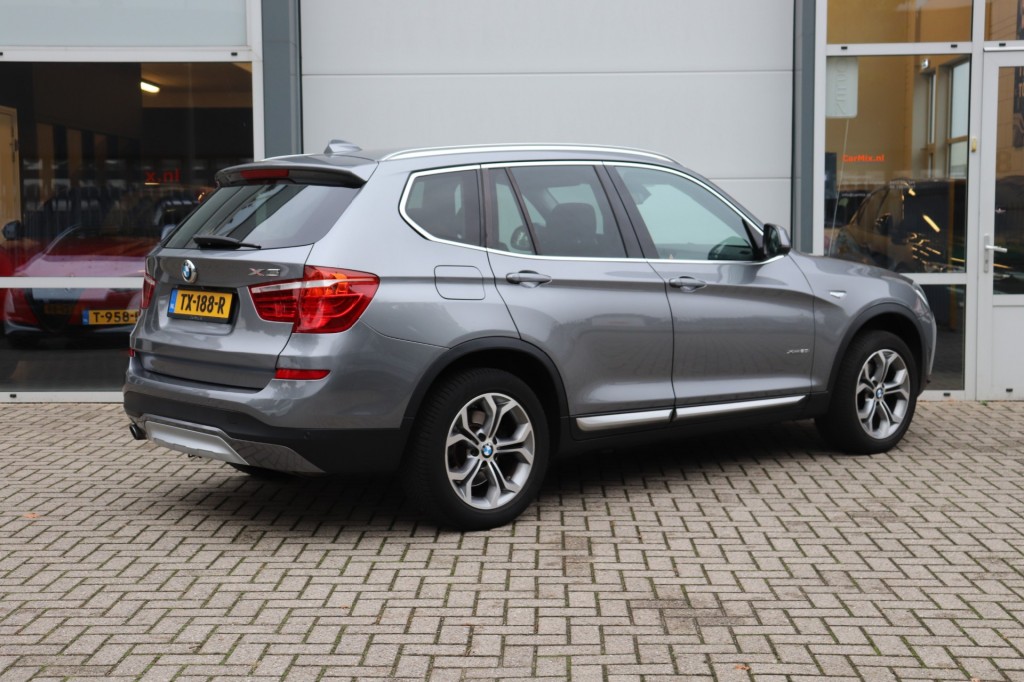 BMW-X3-XDRIVE 20I HIGH EXECUTIVE AUT/HEAD.UP/KEYLESS/ADAP.CR/LANEW.