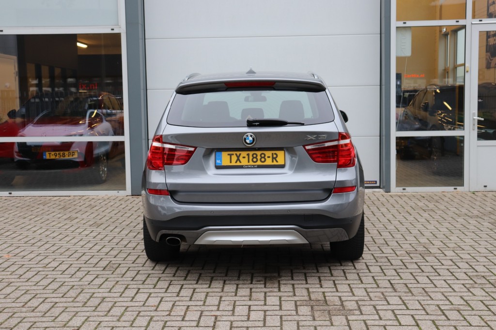 BMW-X3-XDRIVE 20I HIGH EXECUTIVE AUT/HEAD.UP/KEYLESS/ADAP.CR/LANEW.