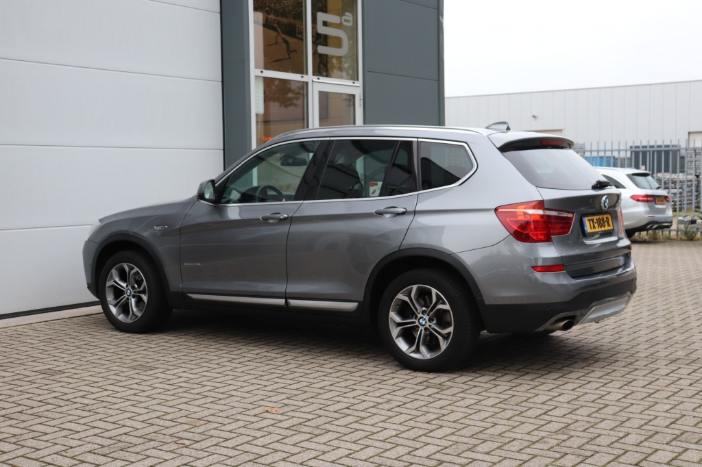 BMW-X3-XDRIVE 20I HIGH EXECUTIVE AUT/HEAD.UP/KEYLESS/ADAP.CR/LANEW.