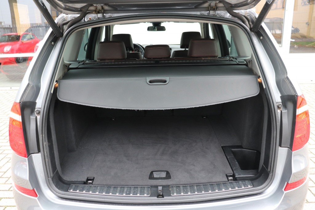 BMW-X3-XDRIVE 20I HIGH EXECUTIVE AUT/HEAD.UP/KEYLESS/ADAP.CR/LANEW.