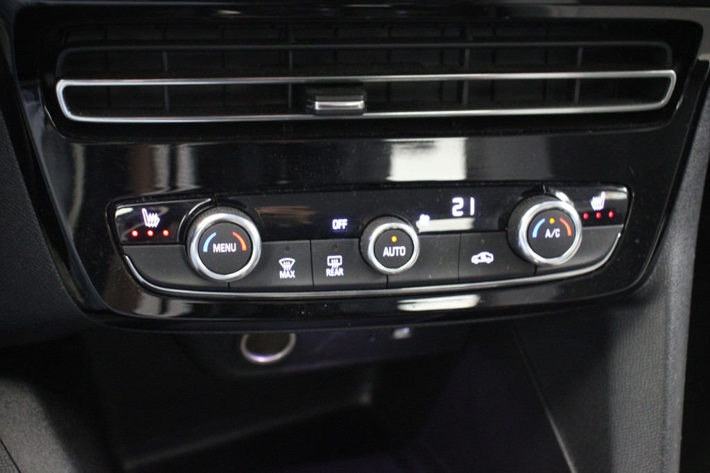 OPEL-MOKKA-E-Elegance 50-kWh 11kw - Carplay, Navi, Camera, Clima, Stoel/Stuur verwarming