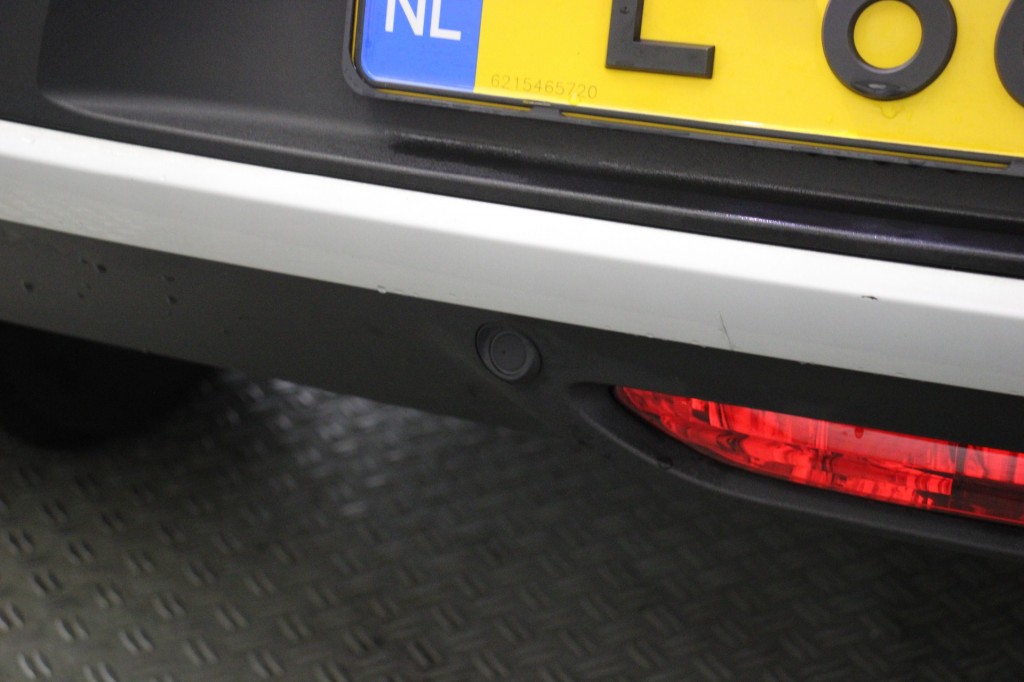 OPEL-MOKKA-E-Elegance 50-kWh 11kw - Carplay, Navi, Camera, Clima, Stoel/Stuur verwarming