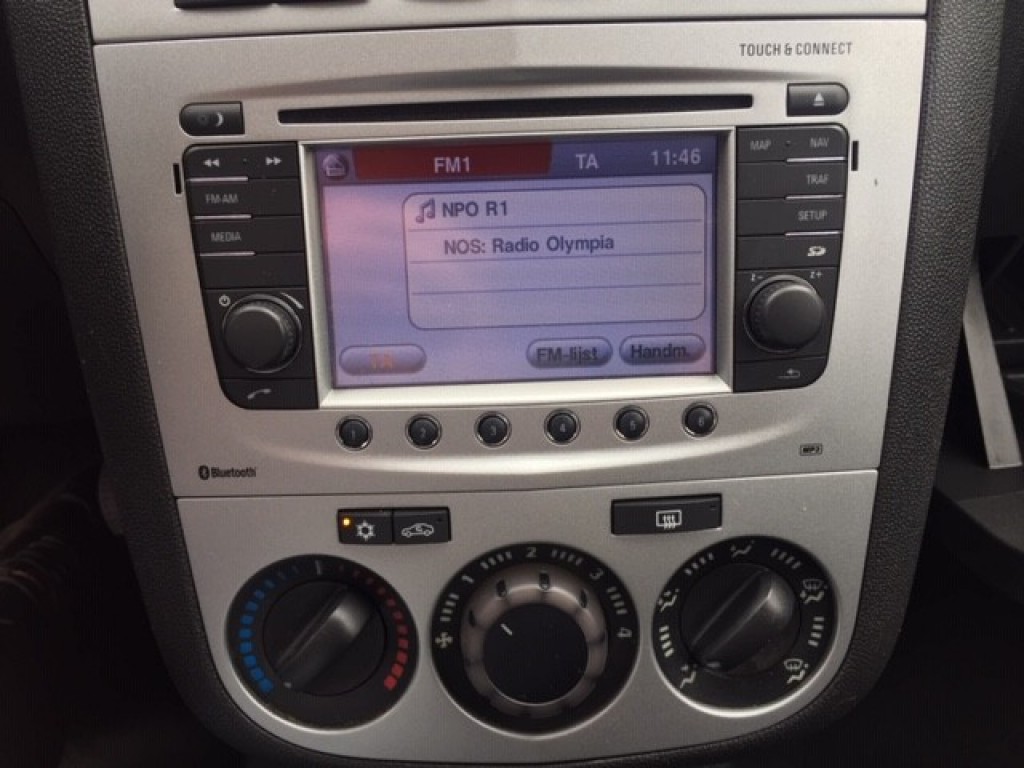 OPEL-CORSA-1.2 Anniversay Edition / AIRCO / CRUISE / NAVI / MULTIMEDIA