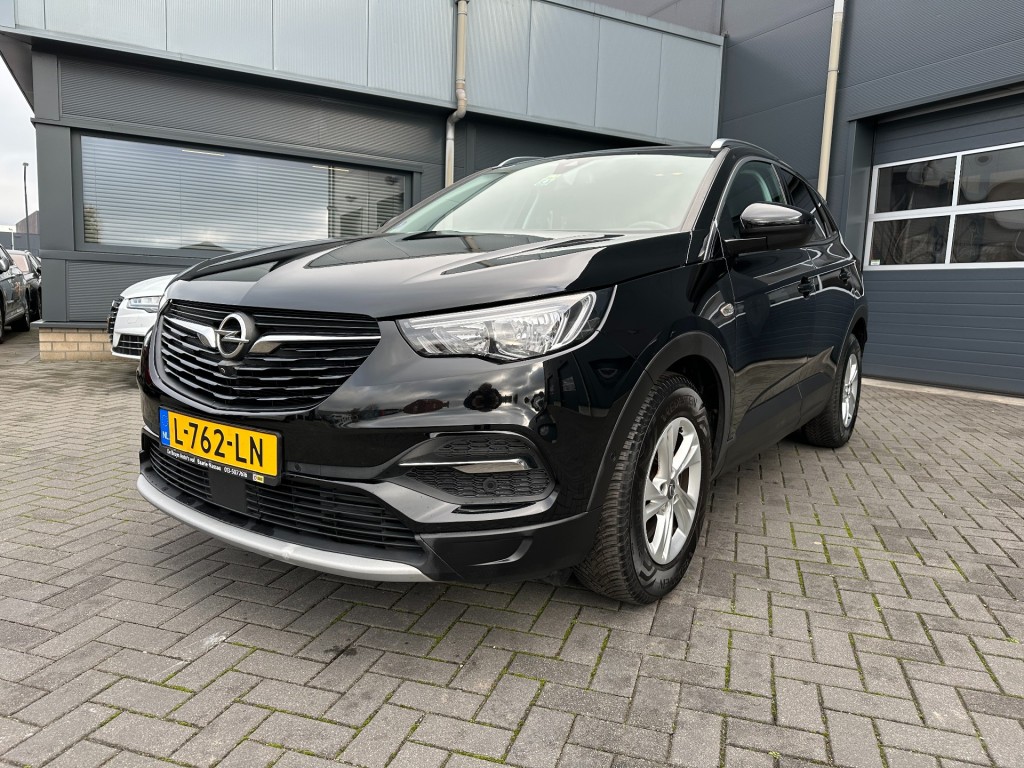 OPEL-GRANDLAND X-1.2 Turbo Aut. Innovation Camera Leder Trekhaak