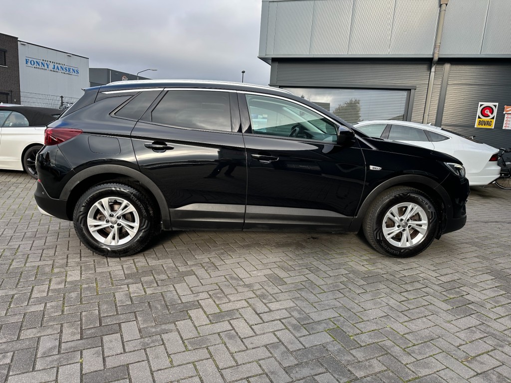 OPEL-GRANDLAND X-1.2 Turbo Aut. Innovation Camera Leder Trekhaak