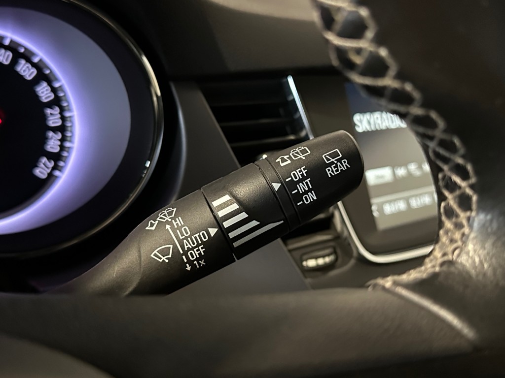 OPEL-ASTRA-1.0 EDITION NAP l TREKHAAK l AIRCO l LMV l ELEK RAMEN l