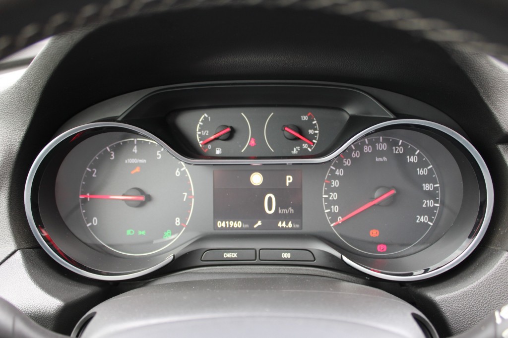 OPEL-GRANDLAND X-1.6T 181pk Innovation Automaat ECC/ACC/camera/navi/trekhaak