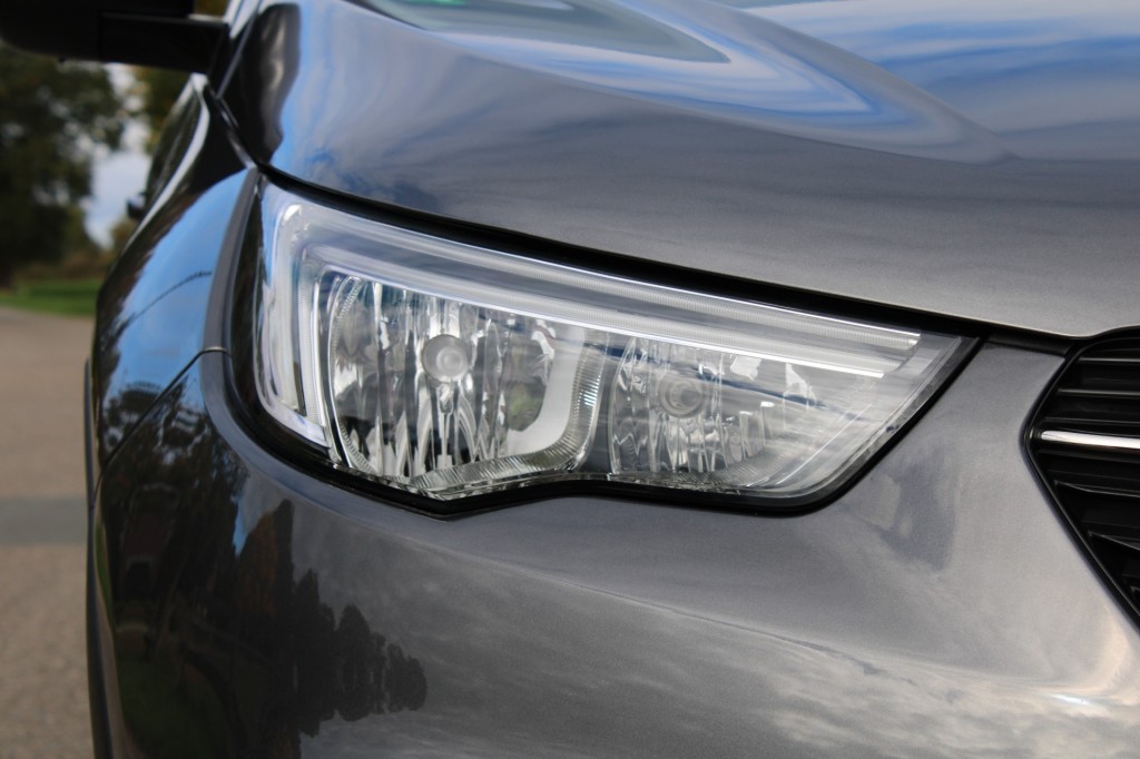 OPEL-GRANDLAND X-1.6T 181pk Innovation Automaat ECC/ACC/camera/navi/trekhaak