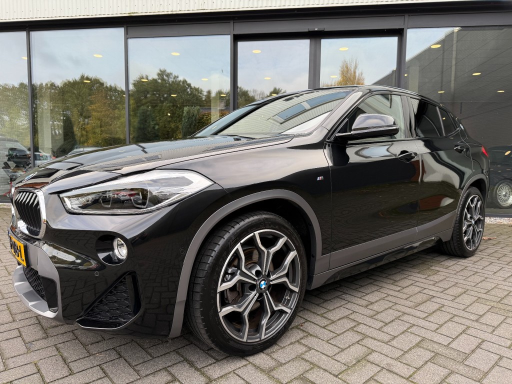 BMW-X2-sDrive18i M-Sport,HUD,LED,Leer,Camera,NaviPro,Dealer OH,Stoelverw