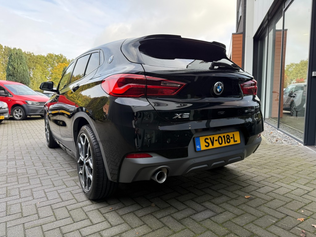 BMW-X2-sDrive18i M-Sport,HUD,LED,Leer,Camera,NaviPro,Dealer OH,Stoelverw