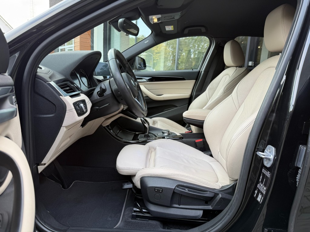 BMW-X2-sDrive18i M-Sport,HUD,LED,Leer,Camera,NaviPro,Dealer OH,Stoelverw