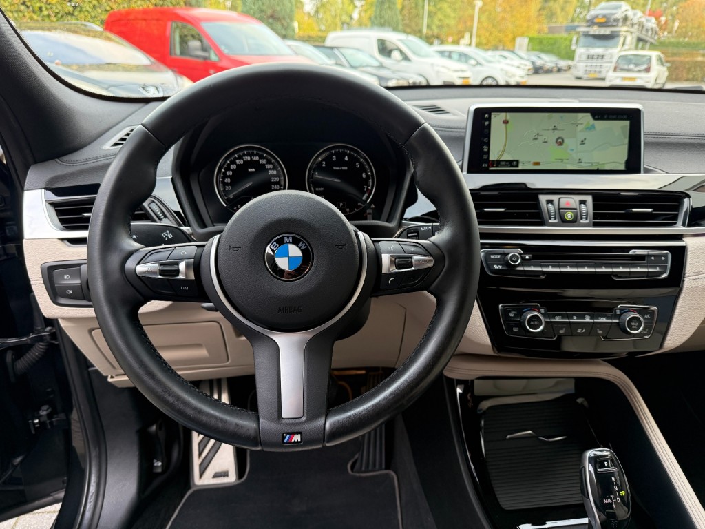BMW-X2-sDrive18i M-Sport,HUD,LED,Leer,Camera,NaviPro,Dealer OH,Stoelverw