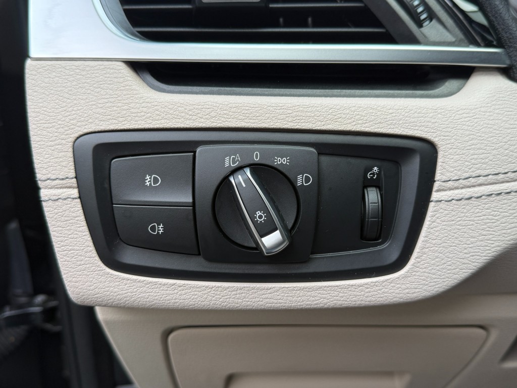 BMW-X2-sDrive18i M-Sport,HUD,LED,Leer,Camera,NaviPro,Dealer OH,Stoelverw