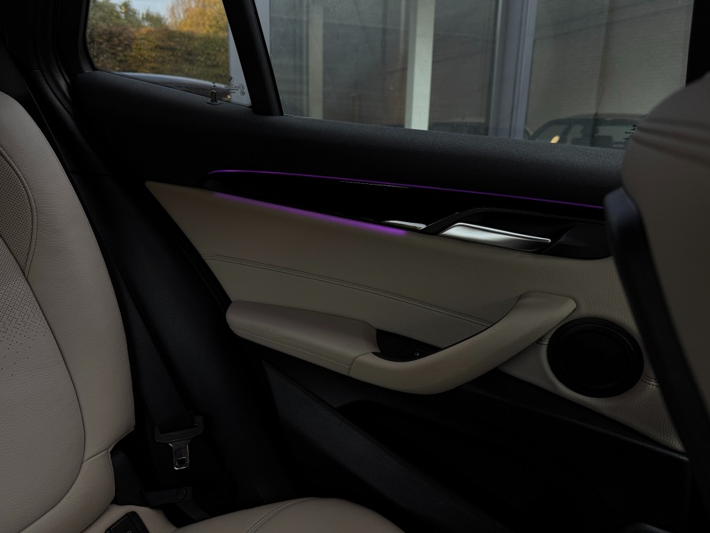 BMW-X2-sDrive18i M-Sport,HUD,LED,Leer,Camera,NaviPro,Dealer OH,Stoelverw