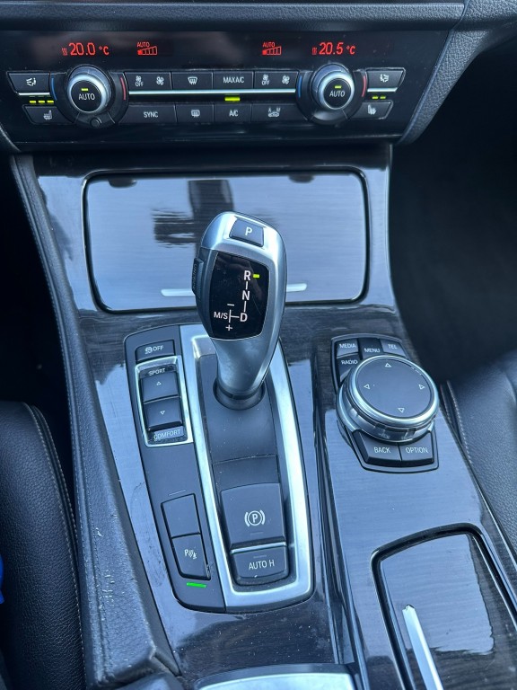 BMW-5-SERIE-530 D, Automaat, M Pakket, Leer, winter en zomerset, nw APK,NAP, nw. remmen