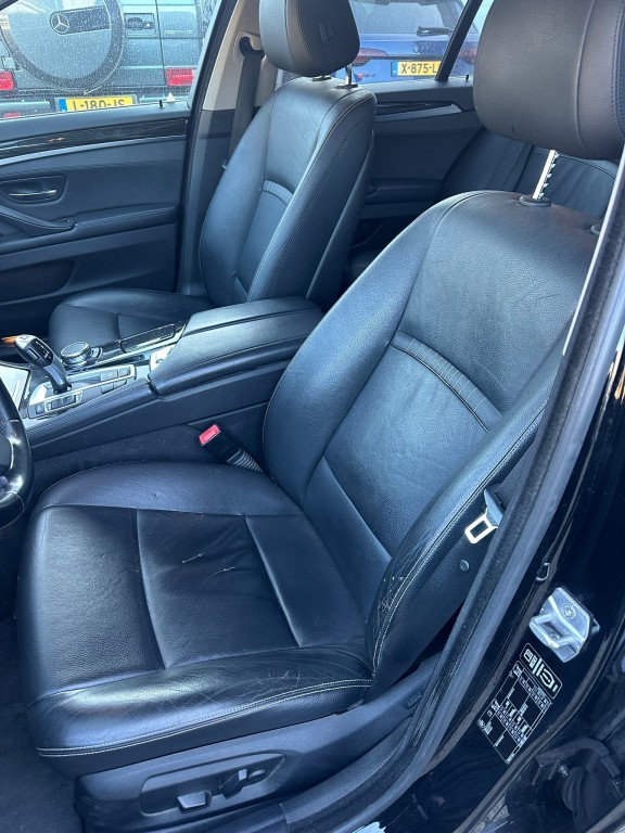 BMW-5-SERIE-530 D, Automaat, M Pakket, Leer, winter en zomerset, nw APK,NAP, nw. remmen