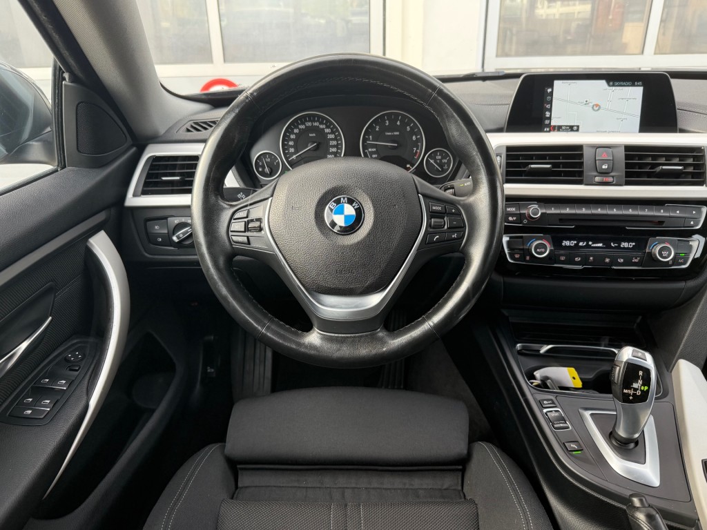 BMW-4-SERIE GRAN COUPE-420I Corporate Lease Executive Aut. Navi Pdc NL-auto!