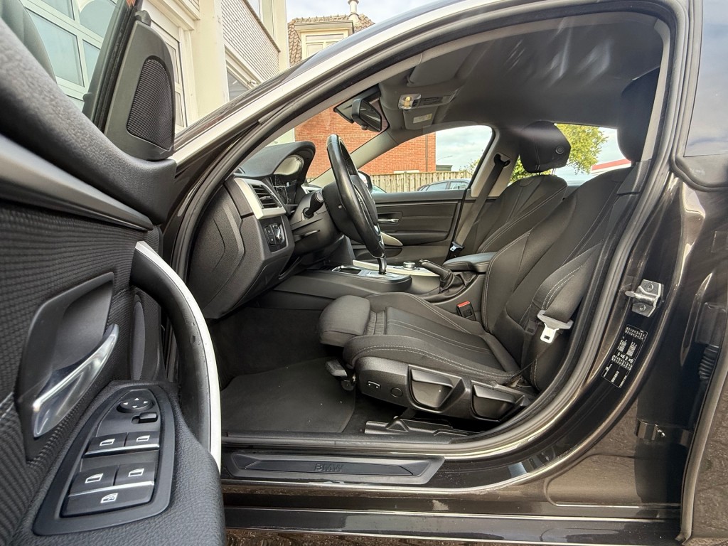 BMW-4-SERIE GRAN COUPE-420I Corporate Lease Executive Aut. Navi Pdc NL-auto!