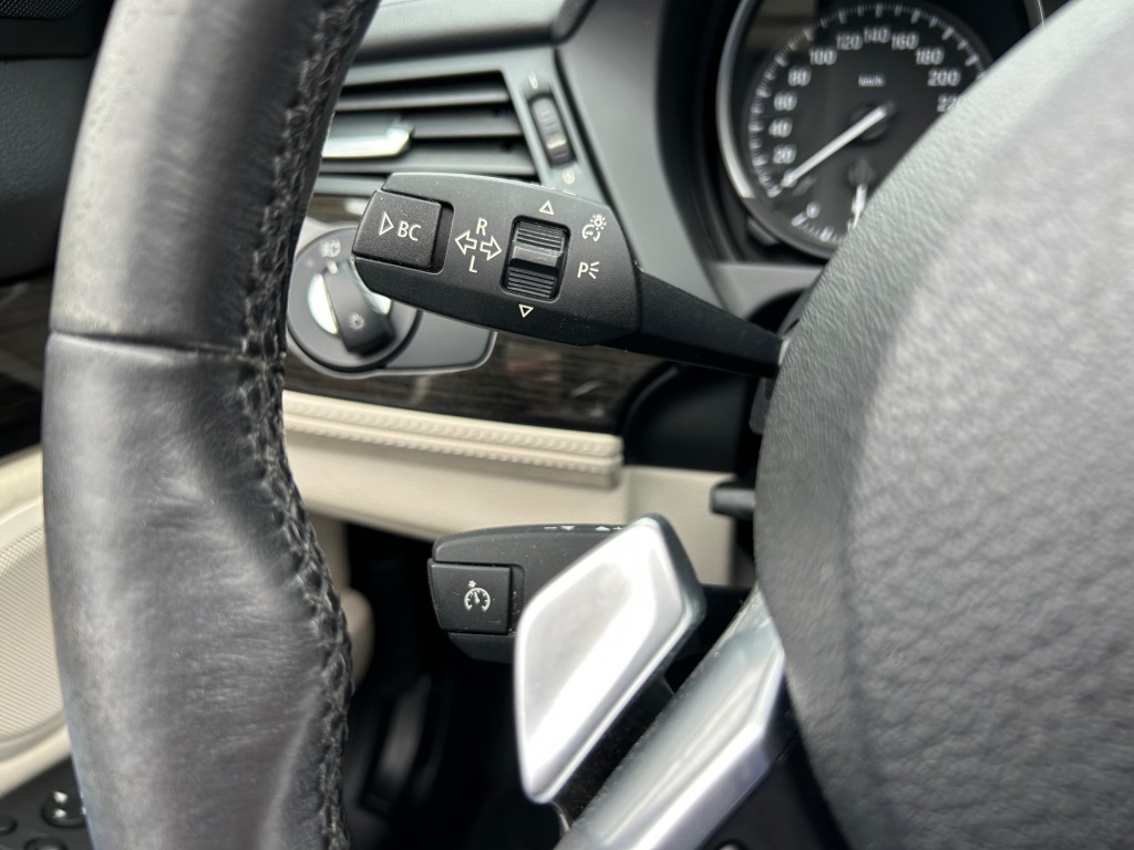 BMW-Z4-sDrive23i Aut. Sportstoelen Leder Navi prof. Cruise PDC Xenon