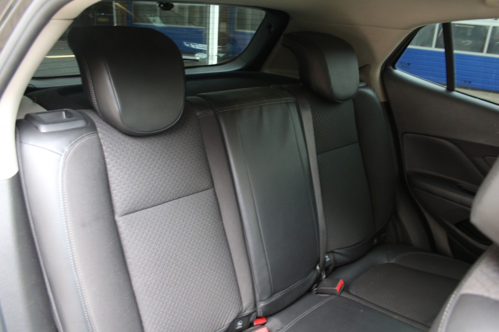 OPEL-MOKKA X-1.4 Turbo Innovation, Halfleer, PDC, Camera, Lichtm. Navi, Cruise