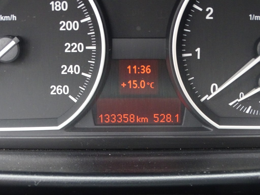 BMW-1-SERIE-120I HIGH EXECUTIVE  CABRIO M PAKKET LEER AIRCO ELECTRISCH DAK