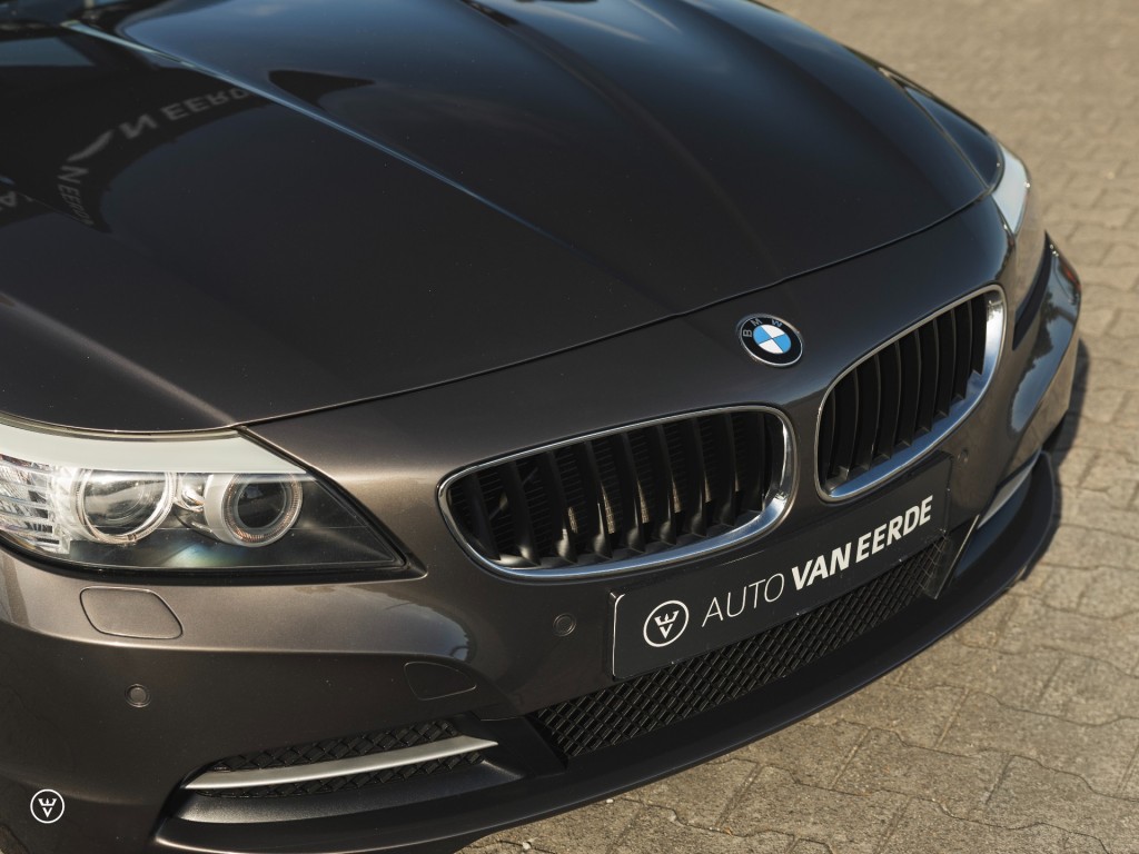 BMW-Z4-sDrive23i Aut - Sportst./Prof Navi etc etc