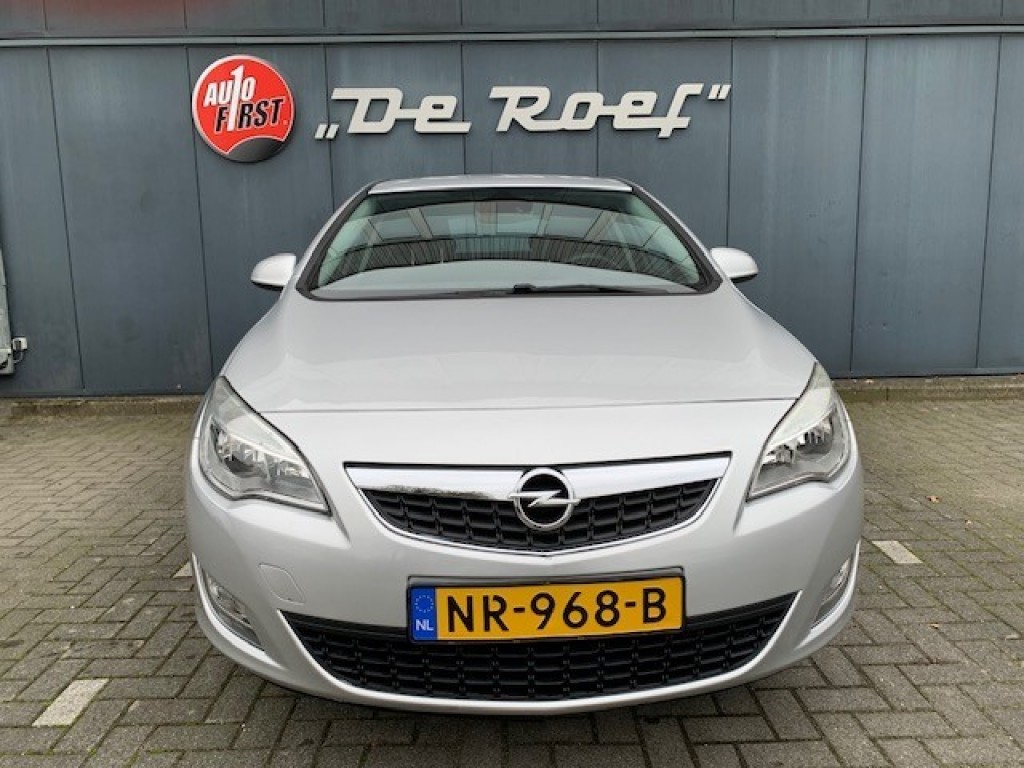 OPEL-ASTRA-1.6 SELECTION AIRCO  CRUISE  71 dKM!!!!!