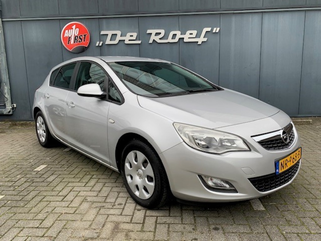 OPEL-ASTRA-1.6 SELECTION AIRCO  CRUISE  71 dKM!!!!!