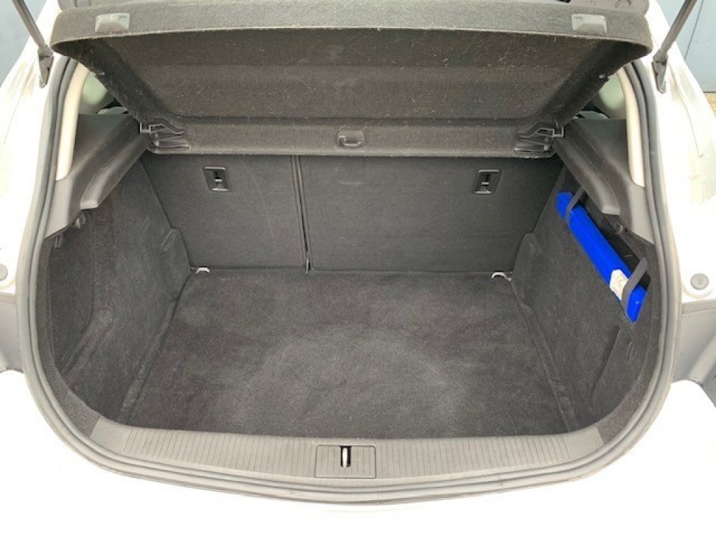 OPEL-ASTRA-1.6 SELECTION AIRCO  CRUISE  71 dKM!!!!!