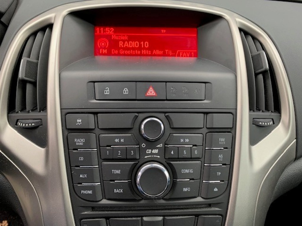 OPEL-ASTRA-1.6 SELECTION AIRCO  CRUISE  71 dKM!!!!!