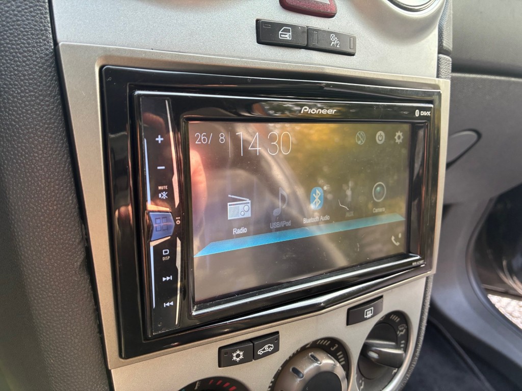 OPEL-CORSA-1.6-16V T Color Edition OPC-Line