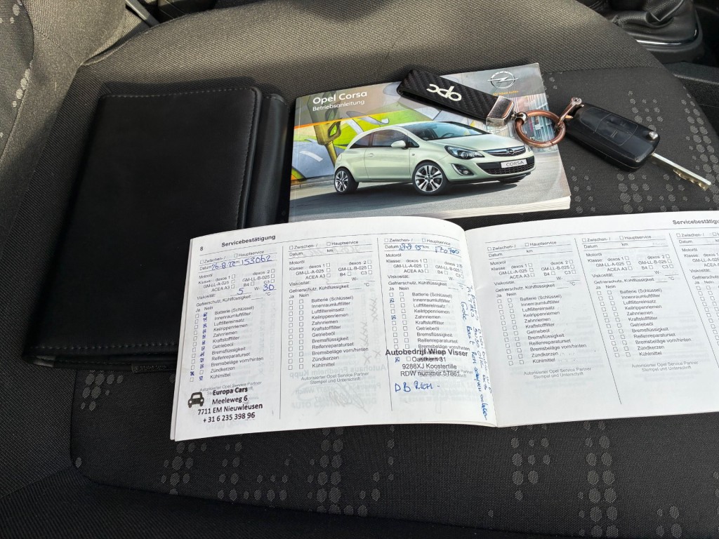 OPEL-CORSA-1.6-16V T Color Edition OPC-Line