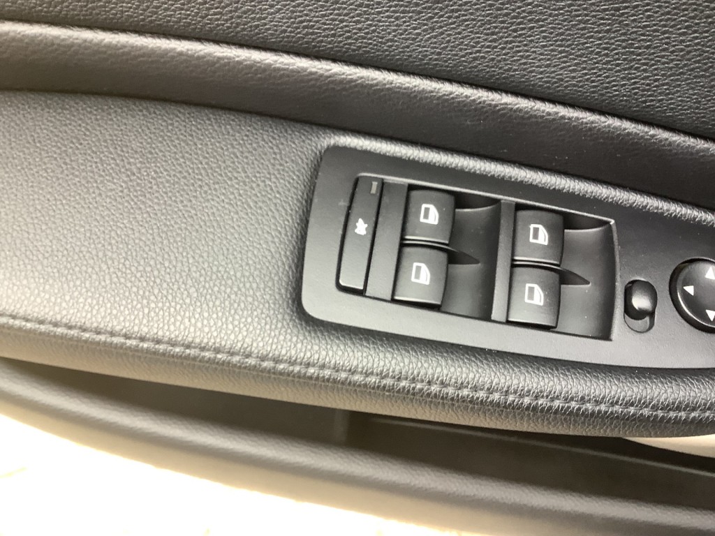 BMW-1-SERIE-116I gereviseerde motor