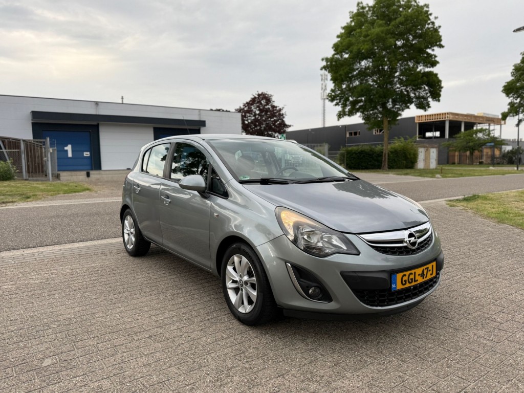 OPEL-CORSA-1.2-16V AUT 5 Deurs