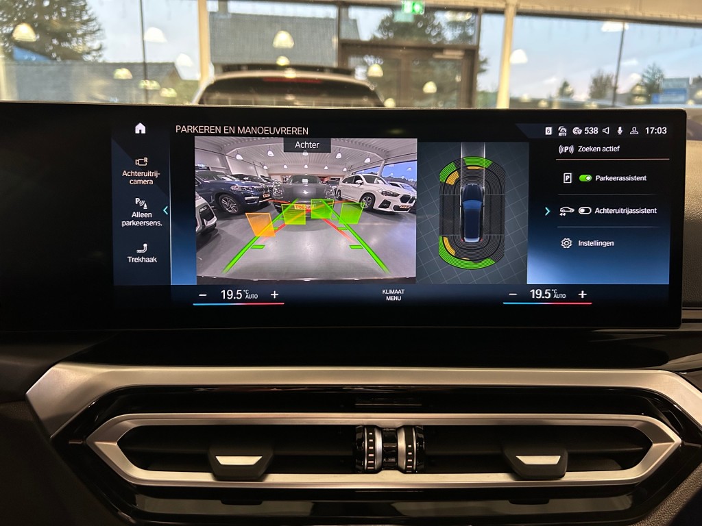 BMW-3-SERIE-Touring 330e xDrive Pano ACC Leder H/K Sfeerlicht L-Cockpit Trekhaak