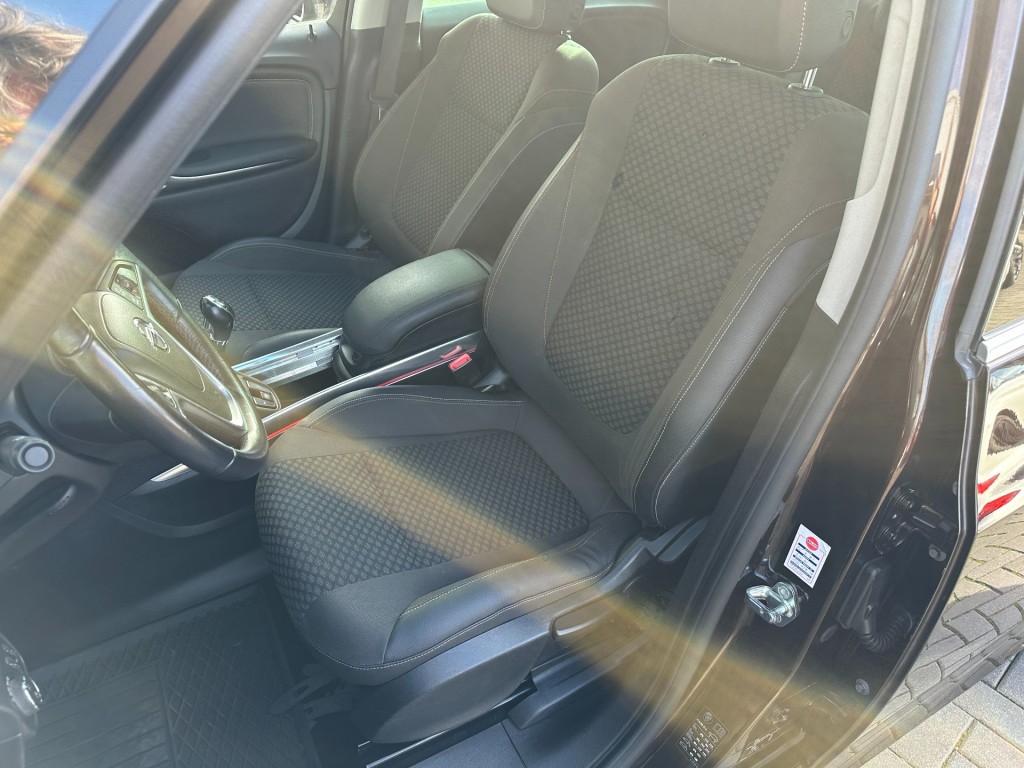 OPEL-ZAFIRA-Tourer 1.4T.Cosmo 7 persoons! 1e eigenaar! Navigatie, airco, PDC, trekhaak