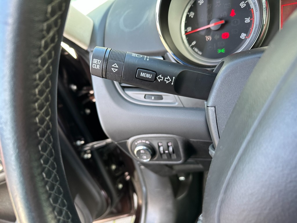 OPEL-ZAFIRA-Tourer 1.4T.Cosmo 7 persoons! 1e eigenaar! Navigatie, airco, PDC, trekhaak