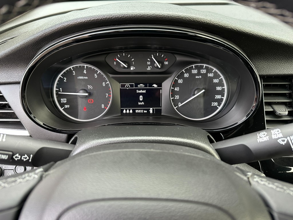 OPEL-MOKKA X-1.4 Turbo Business, navigatie, trekhaak, PDC, cruise control, Apple Carplay