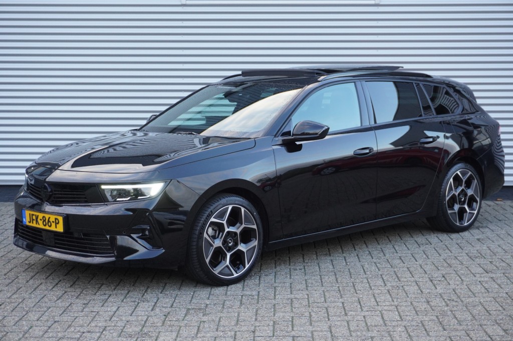OPEL-ASTRA-Sports Tourer 1.6 Turbo Hybrid Ultimate / Panoramadak / Camera / AGR-stoelen / Winterpakket