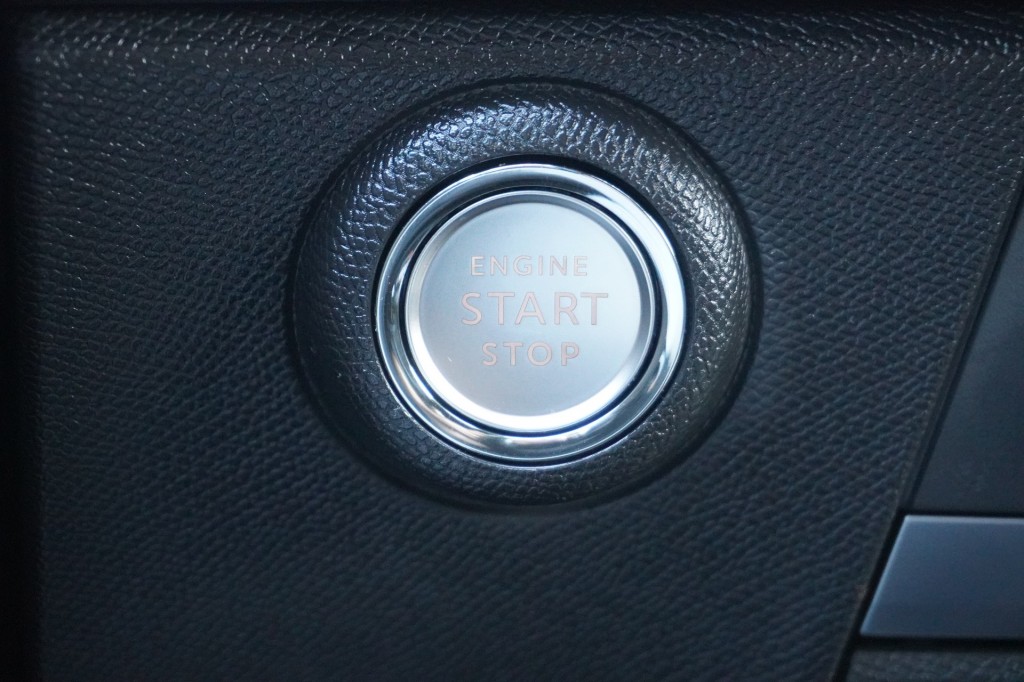 OPEL-ASTRA-Sports Tourer 1.6 Turbo Hybrid Ultimate / Panoramadak / Camera / AGR-stoelen / Winterpakket