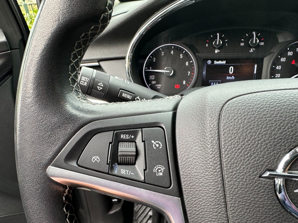 OPEL-MOKKA-X 1.4 Turbo Innovation Keyless / Camera / Carplay