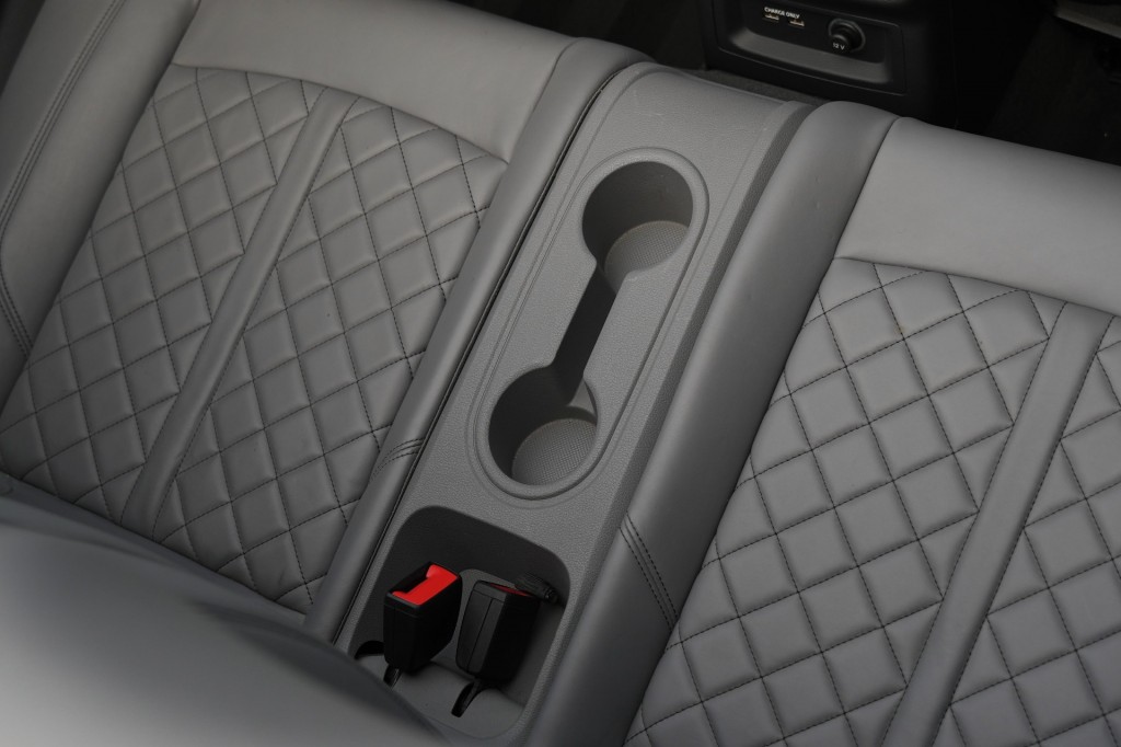 AUDI-S5-Cabrio 3.0 TFSI Quattro