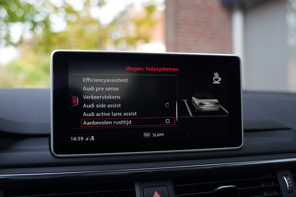 AUDI-S5-Cabrio 3.0 TFSI Quattro