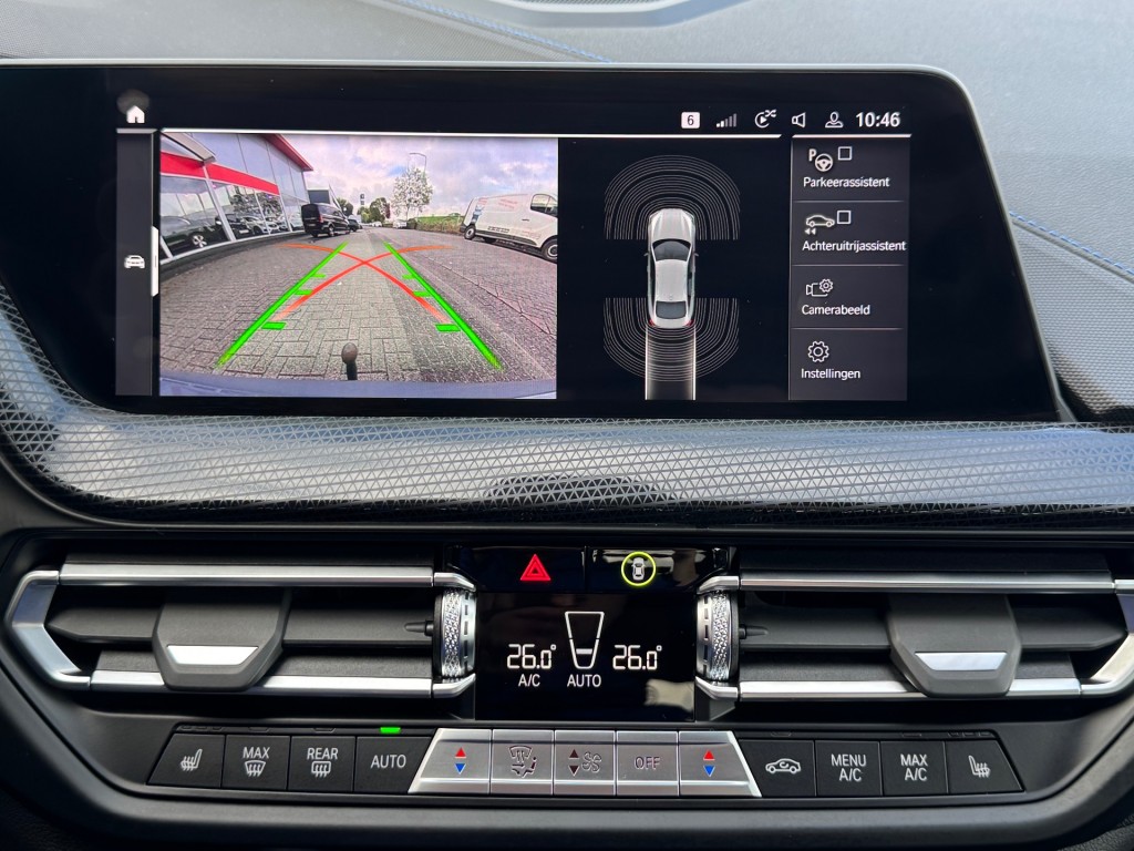 BMW-2-SERIE GRAN COUPE-218i M-SPORT AUT. HALF-LEER NAVI CAMERA CARPLAY TREKHAAK AIRCO LMV