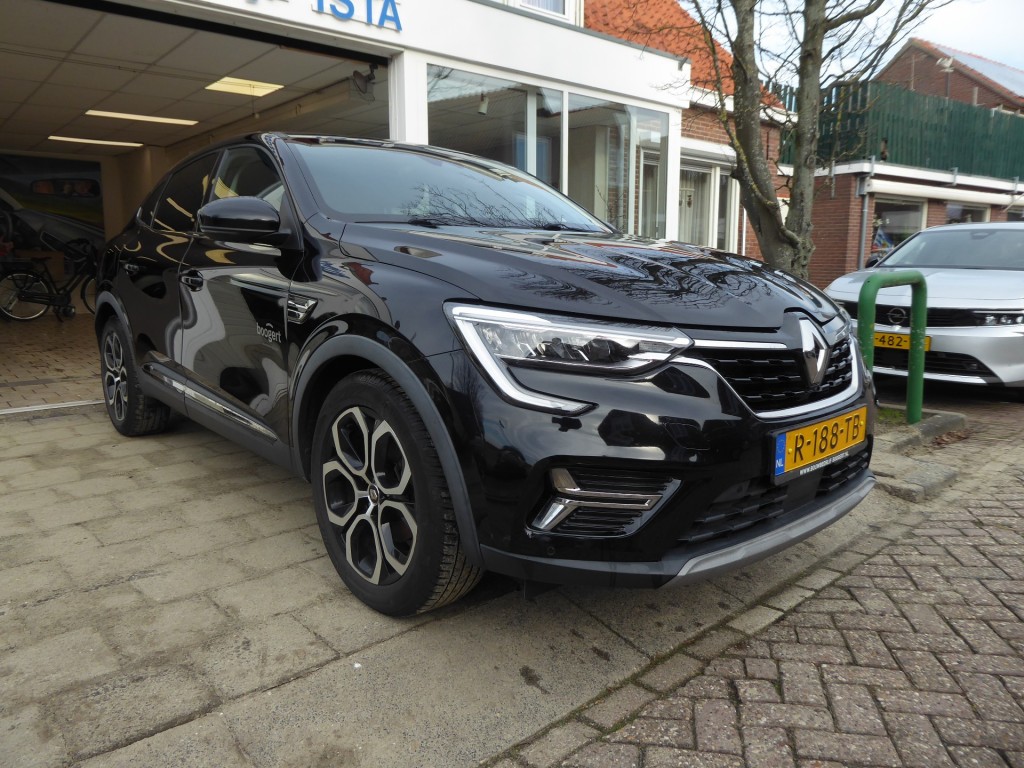 RENAULT-ARKANA-1.6 E-Tech Hybrid 145 Intens