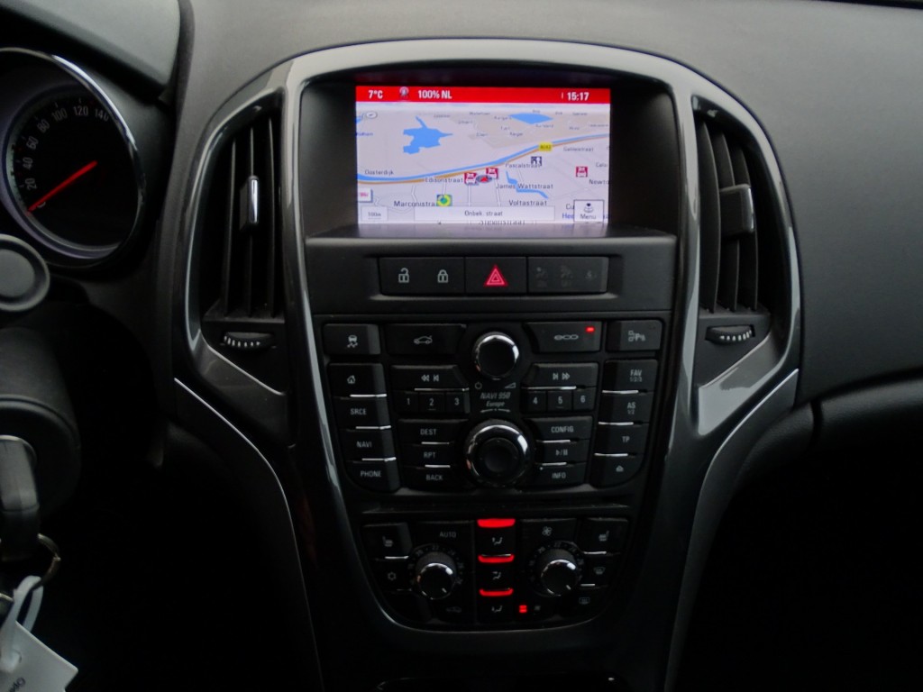 OPEL-ASTRA-1.4 Turbo Cosmo-Navi-cruise-Blth-Pdc-Trekhaak-leer