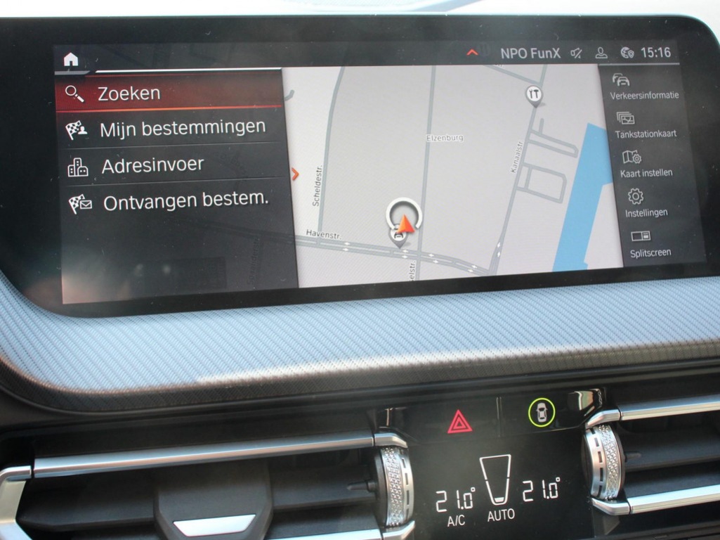 BMW-1-SERIE-118i Automaat High Executive   Navigatie   Apple Carplay/Android Auto   Parkeersensoren   Virtual Cockpit   Stoelverwarming   Cr