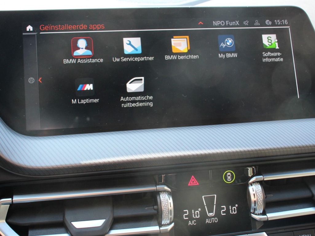 BMW-1-SERIE-118i Automaat High Executive   Navigatie   Apple Carplay/Android Auto   Parkeersensoren   Virtual Cockpit   Stoelverwarming   Cr